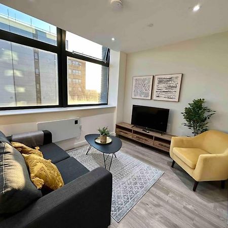 Apartamento 1 Bed Flat With View Of Old Trafford Mánchester Exterior foto